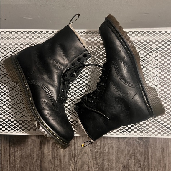 Dr.Martens Boots - Picture 4 of 8